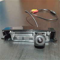 AHD камера зх для установки в плафон  RAV4 2002-2013